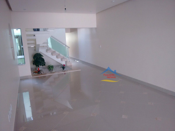 Sobrado com 3 Quartos à Venda, 180 m² em Vila Santa Maria - Santo André