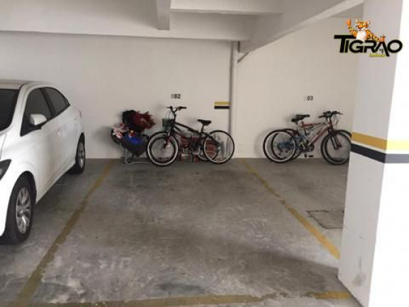 Imagem Apartamento com 2 Quartos à Venda, 81 m² em Centro - Navegantes
