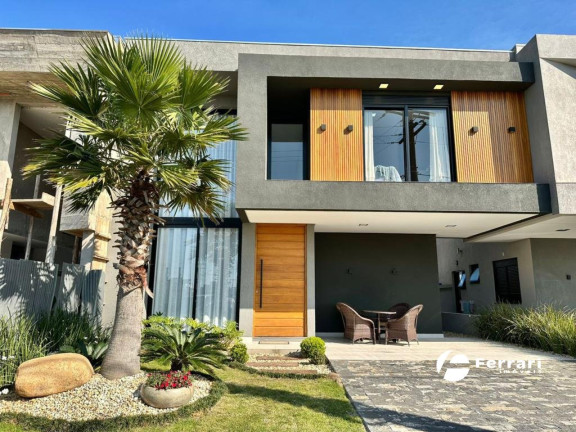 Imagem Casa de Condomínio com 5 Quartos à Venda, 210 m² em Centro - Xangri-lá