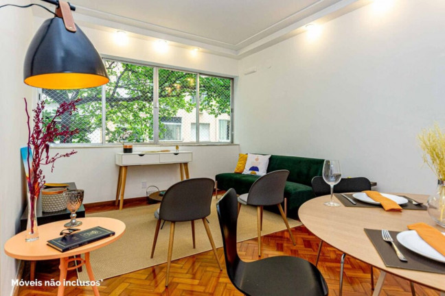 Imagem Imóvel com 3 Quartos à Venda, 91 m² em Copacabana - Rio De Janeiro Imagem Imóvel com 3 Quartos à Venda, 91 m² em Copacabana - Rio De Janeiro