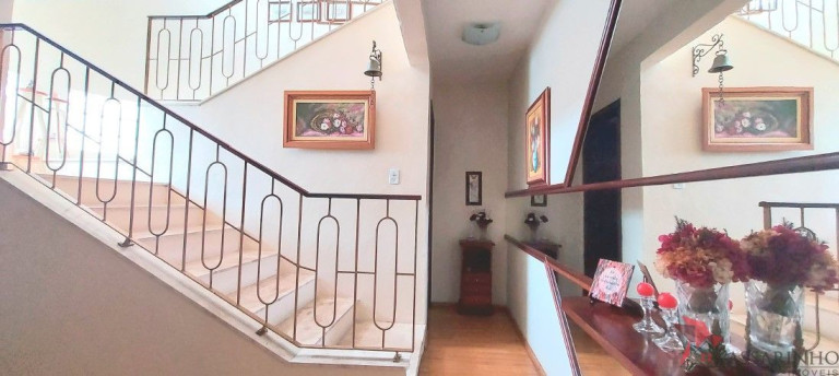 Imagem Sobrado com 4 Quartos à Venda, 253 m² em Centro - Torres