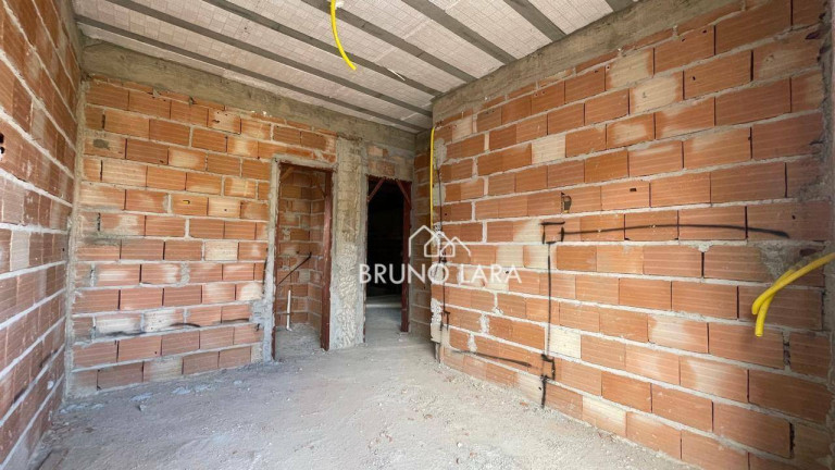 Imagem Casa com 3 Quartos à Venda, 130 m² em Niterói - Betim