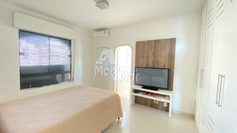 Imagem Apartamento com 4 Quartos à Venda, 200 m² em Pitangueiras - Guarujá