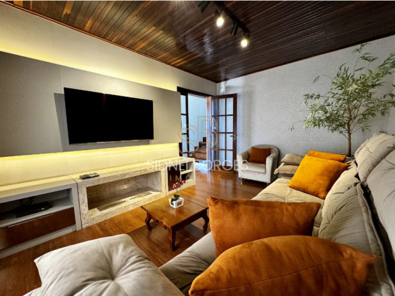 Imagem Casa com 3 Quartos à Venda, 200 m² em Centro - Catanduvas Imagem Casa com 3 Quartos à Venda, 200 m² em Centro - Catanduvas