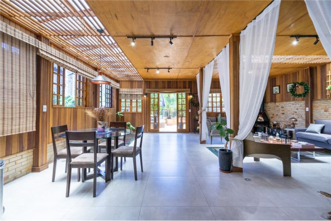 Imagem Casa com 4 Quartos à Venda, 509 m² em Vila Andrade - São Paulo Imagem Casa com 4 Quartos à Venda, 509 m² em Vila Andrade - São Paulo