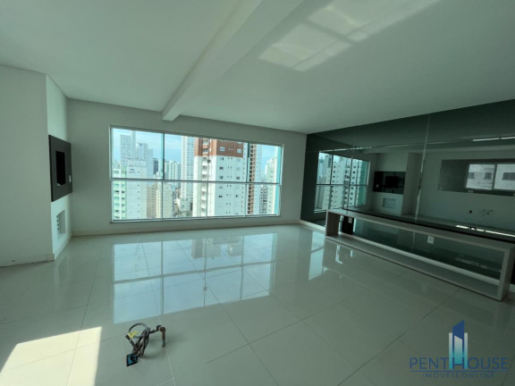 Foto do imóvel Apartamento com 3 Quartos à Venda, 115 m² em Centro - Balneário Camboriú