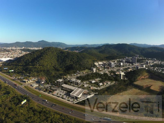 Imagem Terreno à Venda, 300 m² em Municípios - Balneário Camboriú Imagem Terreno à Venda, 300 m² em Municípios - Balneário Camboriú