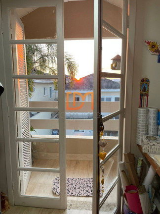 Imagem Casa com 4 Quartos à Venda, 250 m² em Urbanova - São José Dos Campos Imagem Casa com 4 Quartos à Venda, 250 m² em Urbanova - São José Dos Campos