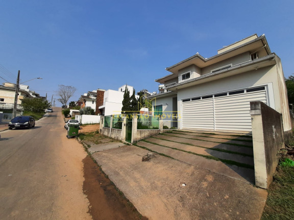 Imagem Casa com 3 Quartos à Venda, 185 m² em Pedra Branca - Palhoça Imagem Casa com 3 Quartos à Venda, 185 m² em Pedra Branca - Palhoça