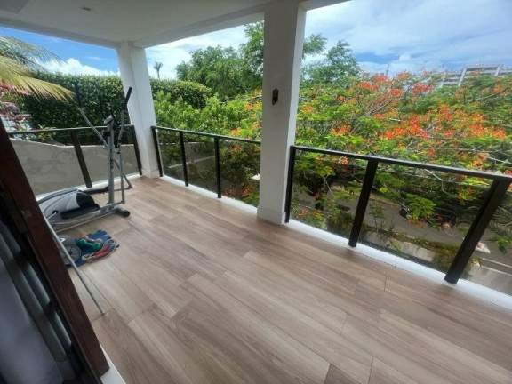 Imagem Casa com 3 Quartos à Venda, em Itaigara - Salvador Imagem Casa com 3 Quartos à Venda, em Itaigara - Salvador