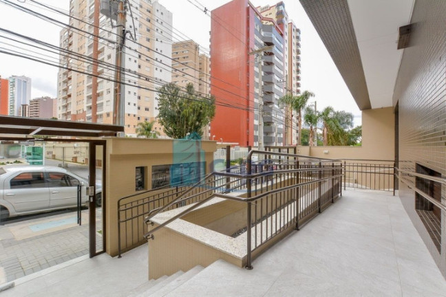 Imagem Apartamento com 1 Quarto à Venda, 48 m² em água Verde - Curitiba Imagem Apartamento com 1 Quarto à Venda, 48 m² em água Verde - Curitiba