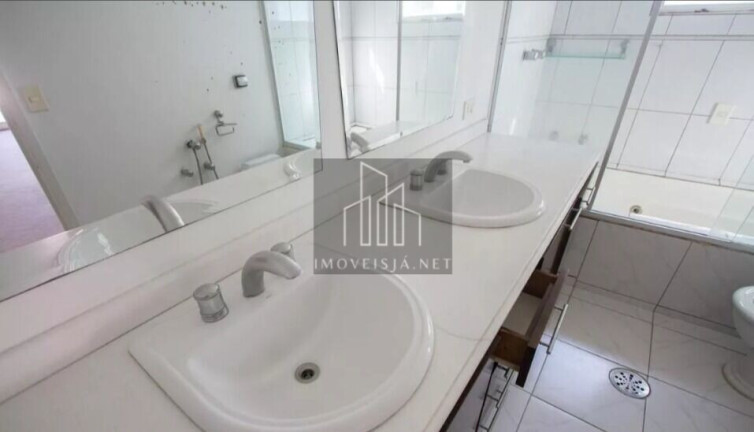 Imagem Casa com 3 Quartos para Alugar, 440 m² em Jardim Dos Estados - São Paulo