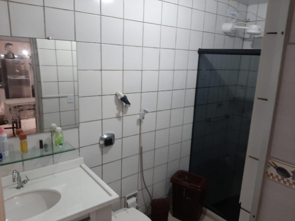 Imagem Casa com 3 Quartos à Venda, 220 m² em Engenho Do Meio - Recife Imagem Casa com 3 Quartos à Venda, 220 m² em Engenho Do Meio - Recife