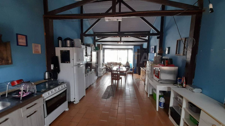 Imagem Casa com 6 Quartos à Venda, 340 m² em Meia Praia - Navegantes Imagem Casa com 6 Quartos à Venda, 340 m² em Meia Praia - Navegantes
