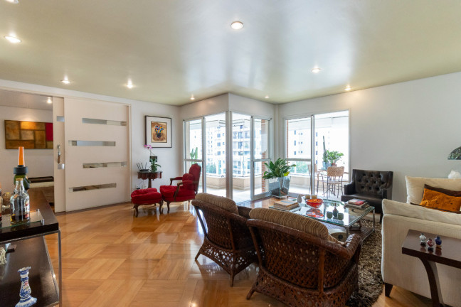 Imagem Apartamento com 3 Quartos à Venda, 195 m² em Moema - São Paulo Imagem Apartamento com 3 Quartos à Venda, 195 m² em Moema - São Paulo