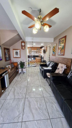 Imagem Imóvel com 5 Quartos à Venda, 184 m² em Centro - Xangri-lá