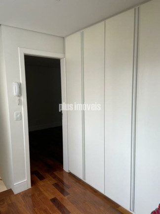 Imagem Casa com 3 Quartos à Venda, 160 m² em Vila Olímpia - São Paulo Imagem Casa com 3 Quartos à Venda, 160 m² em Vila Olímpia - São Paulo