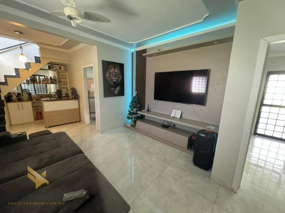 Imagem Sobrado com 3 Quartos à Venda, 260 m² em Parque Residencial Rita Vieira - Campo Grande Imagem Sobrado com 3 Quartos à Venda, 260 m² em Parque Residencial Rita Vieira - Campo Grande