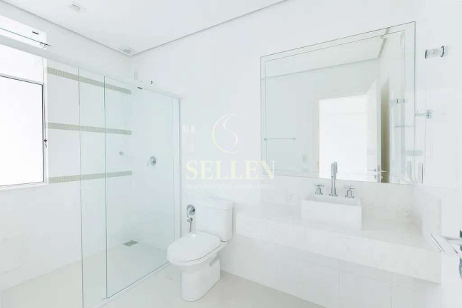 Imagem Apartamento com 2 Quartos à Venda, 252 m² em Centro - Balneário Camboriú Imagem Apartamento com 2 Quartos à Venda, 252 m² em Centro - Balneário Camboriú