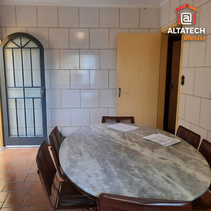 Imagem Casa com 2 Quartos à Venda, 223 m² em Jardim Ipê - Poços De Caldas