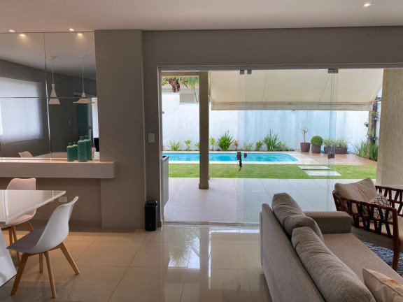 Imagem Casa com 3 Quartos à Venda, 300 m² em Loteamento Residencial Campos Do Conde Ii - Tremembé Imagem Casa com 3 Quartos à Venda, 300 m² em Loteamento Residencial Campos Do Conde Ii - Tremembé