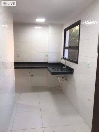 Imagem Apartamento com 3 Quartos à Venda,  em Cascatinha - Nova Friburgo