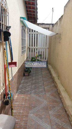 Imagem Sobrado com 2 Quartos à Venda, 2 m² em Vila Nossa Senhora De Fátima - Mongaguá