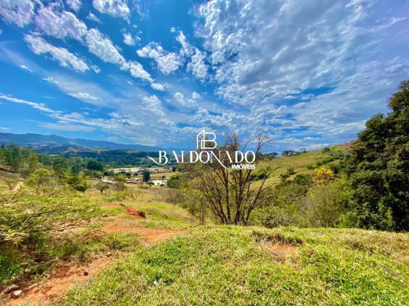 Imagem Terreno à Venda, 304 m² em Centro - Extrema Imagem Terreno à Venda, 304 m² em Centro - Extrema