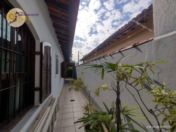 Imagem Casa com 5 Quartos à Venda, 175 m² em Jardim Neptunia - Bertioga