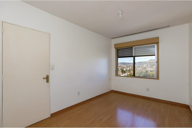 Imagem Imóvel com 2 Quartos à Venda, 63 m² em Cristal - Porto Alegre