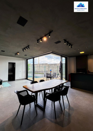Imagem Casa com 3 Quartos à Venda, 229 m² em Swiss Park - Campinas Imagem Casa com 3 Quartos à Venda, 229 m² em Swiss Park - Campinas