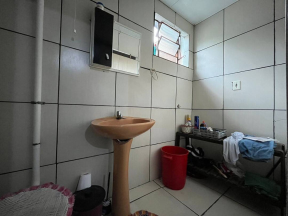 Imagem Casa com 2 Quartos à Venda, 142 m² em Costeira - Balneário Barra Do Sul Imagem Casa com 2 Quartos à Venda, 142 m² em Costeira - Balneário Barra Do Sul