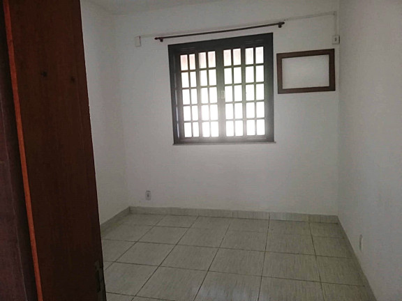 Imagem Casa com 2 Quartos à Venda, 76 m² em Guaratiba - Rio De Janeiro