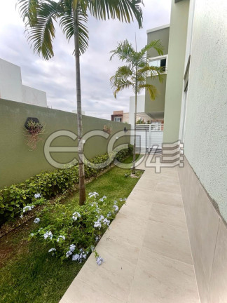 Imagem Casa com 4 Quartos à Venda, 260 m² em Robalo - Aracaju