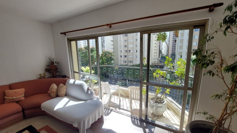 Imagem Imóvel com 4 Quartos à Venda, 158 m² em Indianópolis - São Paulo Imagem Imóvel com 4 Quartos à Venda, 158 m² em Indianópolis - São Paulo