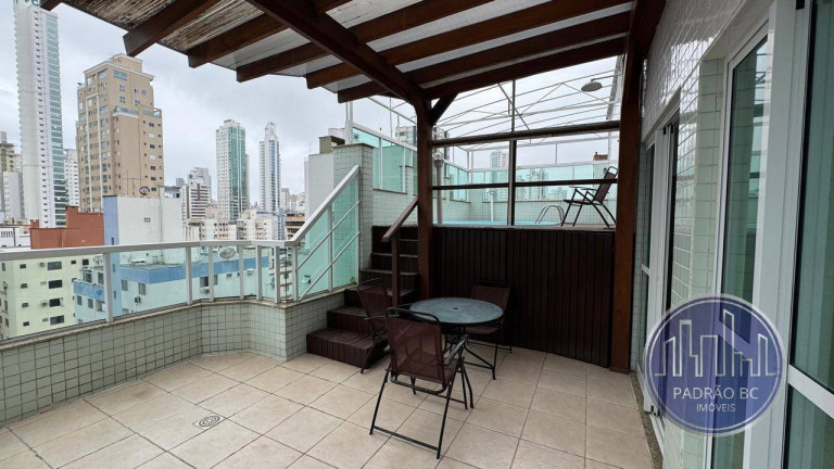 Imagem Cobertura com 3 Quartos à Venda, 180 m² em Centro - Balneário Camboriú