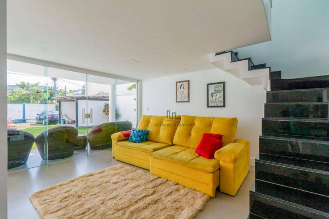 Casa com 3 Quartos à Venda, 205 m² em Piratininga - Niterói