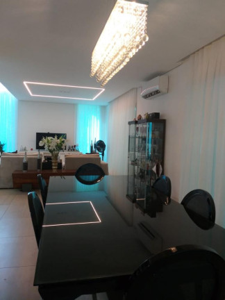 Imagem Casa com 3 Quartos à Venda, 330 m² em Sabiaguaba - Fortaleza