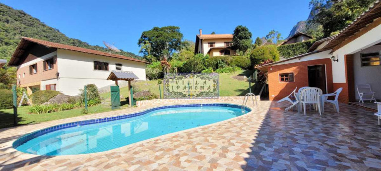 Imagem Imóvel com 6 Quartos à Venda, 1.800 m² em Granja Guarani - Teresópolis Imagem Imóvel com 6 Quartos à Venda, 1.800 m² em Granja Guarani - Teresópolis
