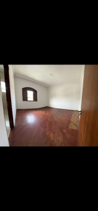 Imagem Imóvel com 5 Quartos à Venda, 296 m² em Tremembe - São Paulo Imagem Imóvel com 5 Quartos à Venda, 296 m² em Tremembe - São Paulo