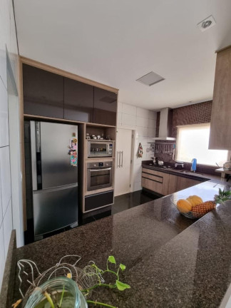 Imagem Casa de Condomínio com 3 Quartos à Venda, 1.600 m² em Araçoiaba Da Serra
