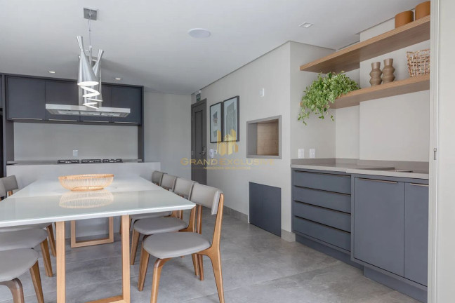 Imagem Cobertura com 3 Quartos à Venda, 229 m² em Centro - Balneário Camboriú Imagem Cobertura com 3 Quartos à Venda, 229 m² em Centro - Balneário Camboriú