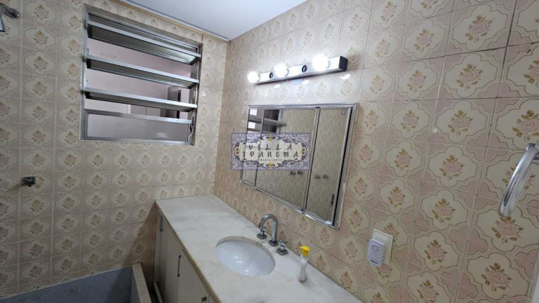 Imagem Apartamento com 3 Quartos à Venda, 155 m² em Copacabana - Rio De Janeiro Imagem Apartamento com 3 Quartos à Venda, 155 m² em Copacabana - Rio De Janeiro
