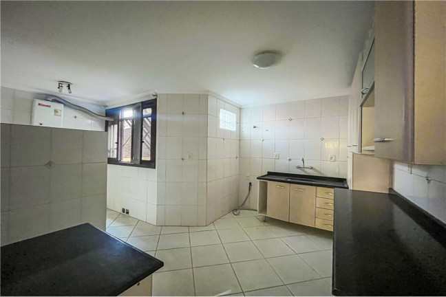 Imagem Imóvel com 3 Quartos à Venda,  em Jardim Itu - Porto Alegre