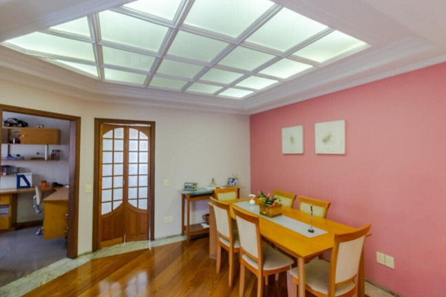 Imagem Casa com 3 Quartos à Venda, 276 m² em Jardim Guairaca - São Paulo Imagem Casa com 3 Quartos à Venda, 276 m² em Jardim Guairaca - São Paulo