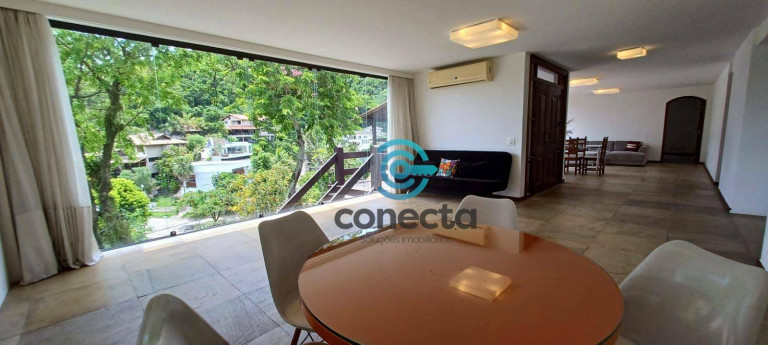 Imagem Casa com 6 Quartos à Venda, 461 m² em Piratininga - Niterói