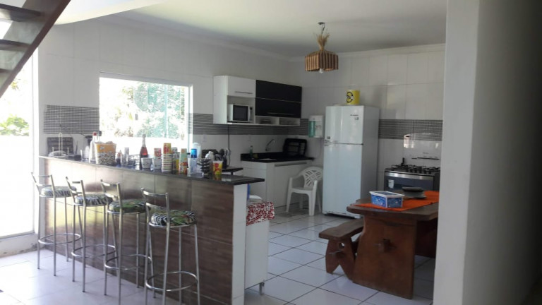 Imagem Casa com 5 Quartos à Venda, 350 m² em Barra Do Jacuípe - Camaçari