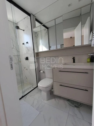 Imagem Apartamento com 4 Quartos para Alugar, 126 m² em Pioneiros - Balneário Camboriú Imagem Apartamento com 4 Quartos para Alugar, 126 m² em Pioneiros - Balneário Camboriú