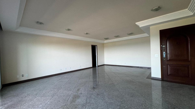 Imagem Apartamento com 4 Quartos à Venda, 250 m² em Barra Da Tijuca - Rio De Janeiro