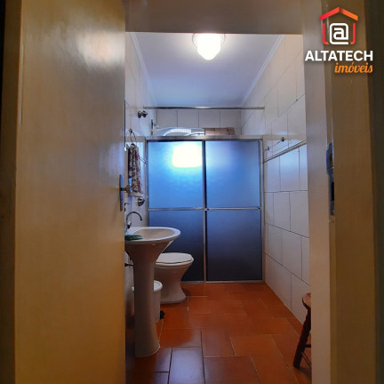 Imagem Casa com 2 Quartos à Venda, 250 m² em Jardim Ipê - Poços De Caldas